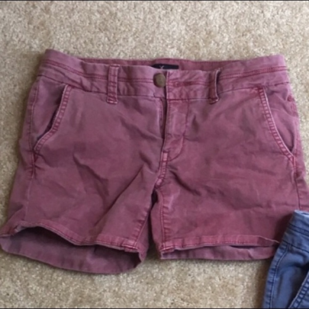 American eagle maroon colored midi shorts